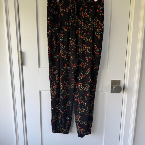 Cece Floral Pants - Picture 3 of 6